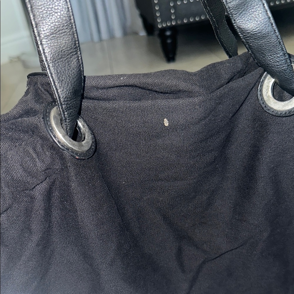 Victoria secret Black Tote Bag with graphic - Picture 5 of 10